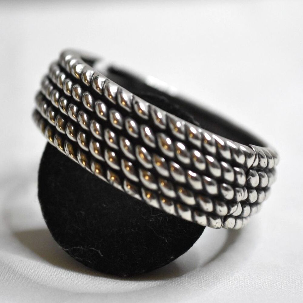 NWOT Heavy Silver Tone Metal 5 Parallel Rings Hinged Closure 5" Unisex Bracelet